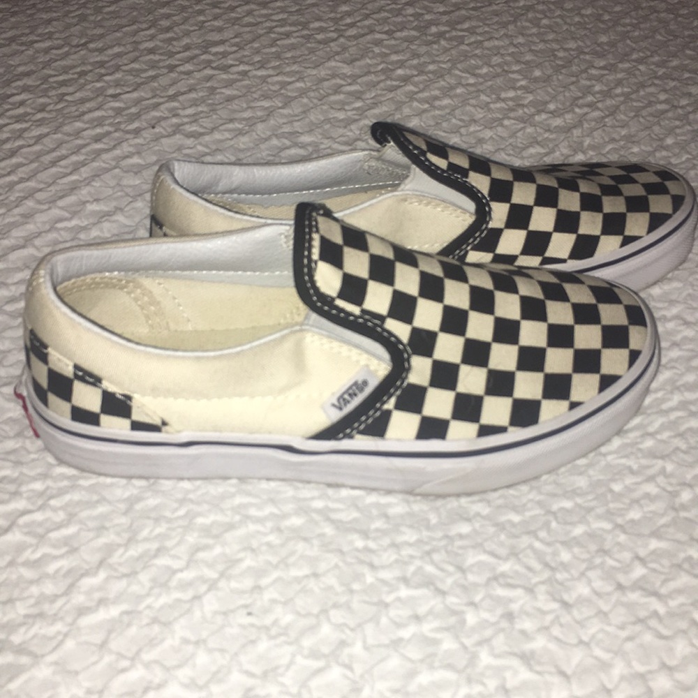 Checkerboard Vans slip-on